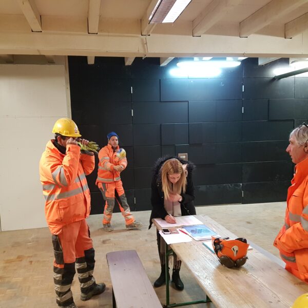 Posten_3_Sehen_und_gesehen_werden