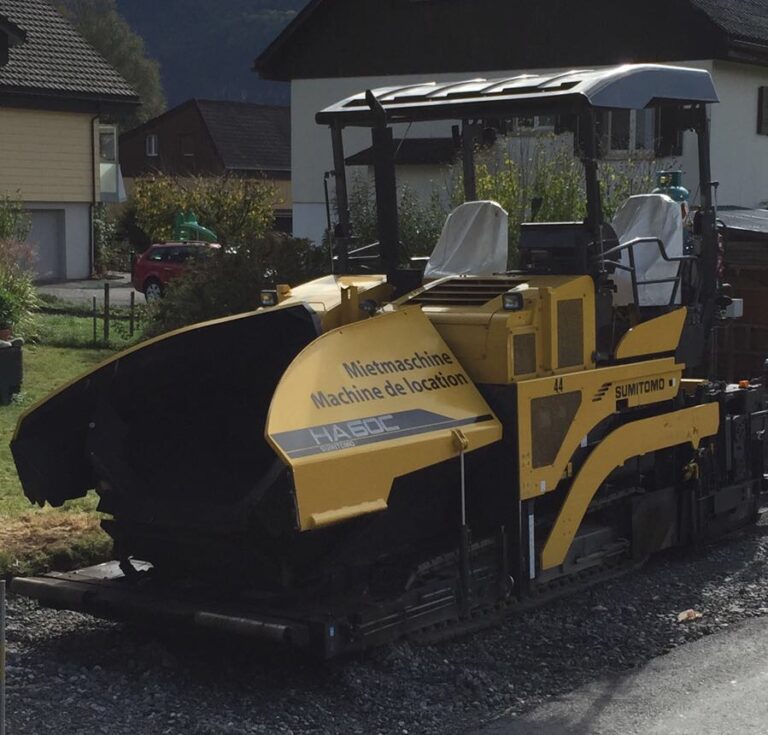 Strassenfertiger